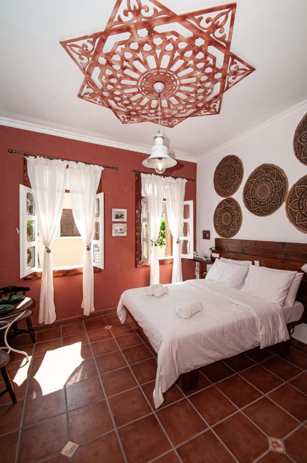 Tango Suites Rhodes City Esterno foto